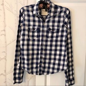 Abercrombie & Fitch Checkered Button Down Shirt